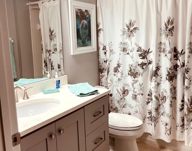 9641 Castle Point Drive - Photo Thumbnail 19