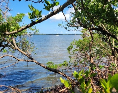 260 Hidden Bay Drive - Photo Thumbnail 50
