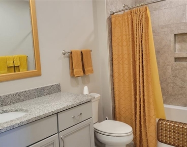 260 Hidden Bay Drive - Photo Thumbnail 26
