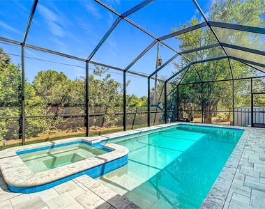 7152 Bougainvillea Street - Photo Thumbnail 17