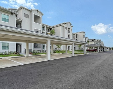 17625 Opal Sand Drive - Photo Thumbnail 3