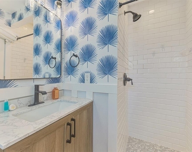 1137 N Moonmist Court - Photo Thumbnail 20