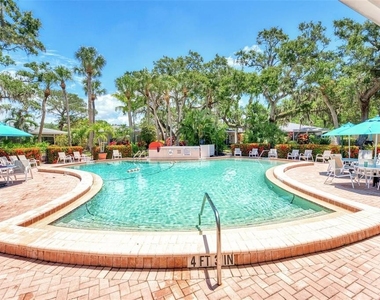 1137 N Moonmist Court - Photo Thumbnail 29