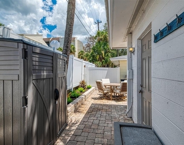 1137 N Moonmist Court - Photo Thumbnail 24