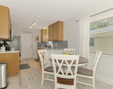 1137 N Moonmist Court - Photo Thumbnail 5