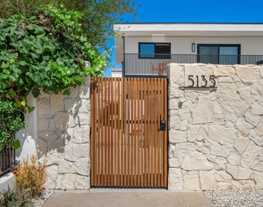 5135 W Wooley Road - Photo Thumbnail 5