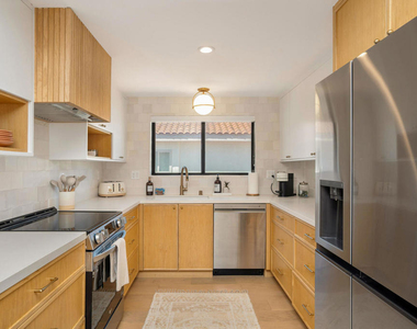 5135 W Wooley Road - Photo Thumbnail 12