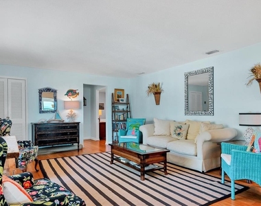 1336 Benjamin Franklin Drive - Photo Thumbnail 4
