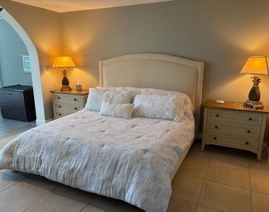 737 Bayport Way - Photo Thumbnail 2