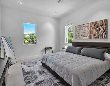 2231 Wood Street - Photo Thumbnail 12