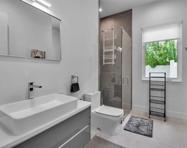 2231 Wood Street - Photo Thumbnail 18