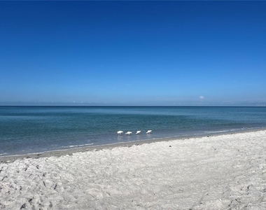 2425 Gulf Of Mexico Drive - Photo Thumbnail 30