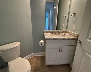 3426 79th Street Circle W - Photo Thumbnail 6
