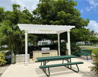 3426 79th Street Circle W - Photo Thumbnail 27