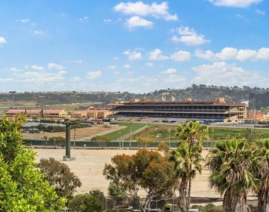 105 Via De La Valle - Photo Thumbnail 2