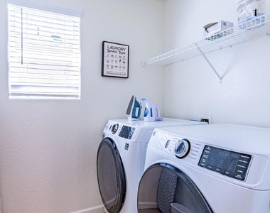 6446 E Meritage Drive - Photo Thumbnail 13
