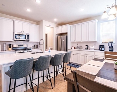 6446 E Meritage Drive - Photo Thumbnail 1