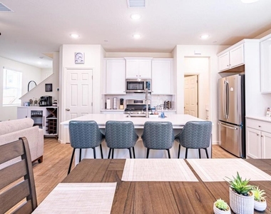 6446 E Meritage Drive - Photo Thumbnail 7