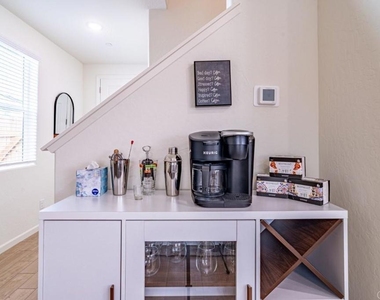 6446 E Meritage Drive - Photo Thumbnail 5
