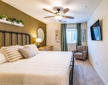 6446 E Meritage Drive - Photo Thumbnail 3