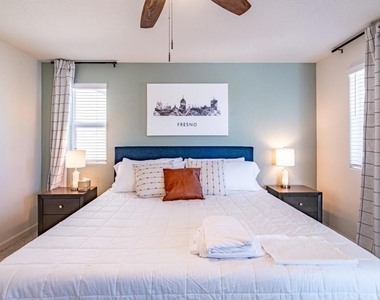 6446 E Meritage Drive - Photo Thumbnail 9