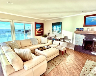 31015 Coast - Photo Thumbnail 6