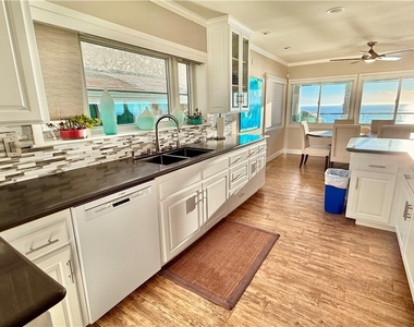 31015 Coast - Photo Thumbnail 9