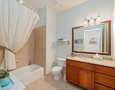 50610 Santa Rosa Plaza #1 - Photo Thumbnail 11