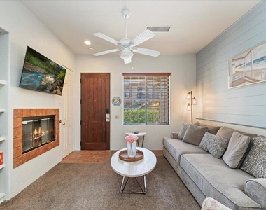 50610 Santa Rosa Plaza #1 - Photo Thumbnail 5