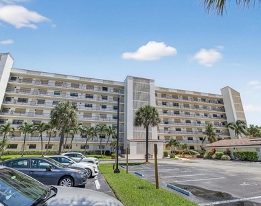 10310 S Ocean Drive - Photo Thumbnail 4