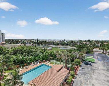 10310 S Ocean Drive - Photo Thumbnail 6