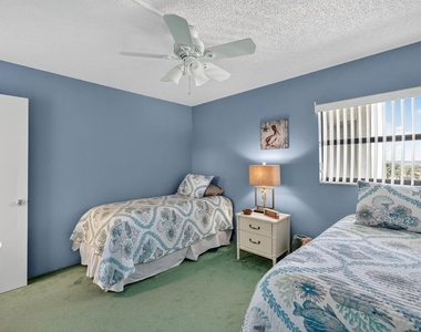 10310 S Ocean Drive - Photo Thumbnail 24