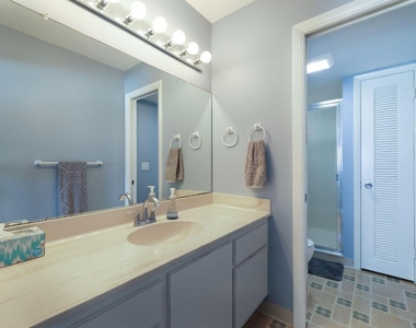 10310 S Ocean Drive - Photo Thumbnail 22