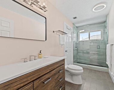 3463 Canal Court - Photo Thumbnail 21