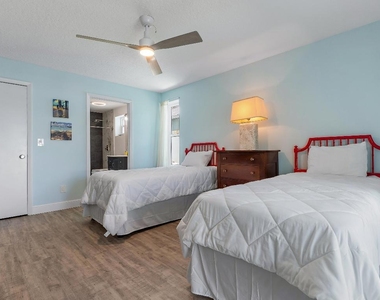 3463 Canal Court - Photo Thumbnail 36