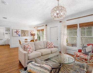 918 Ne 5th Street - Photo Thumbnail 5
