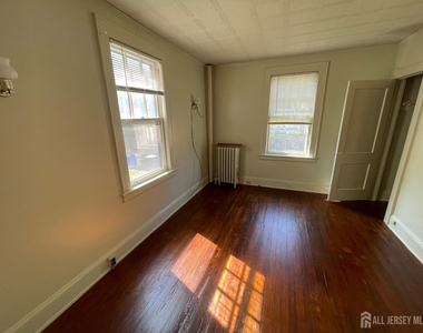 308 S 3rd Avenue S - Photo Thumbnail 15