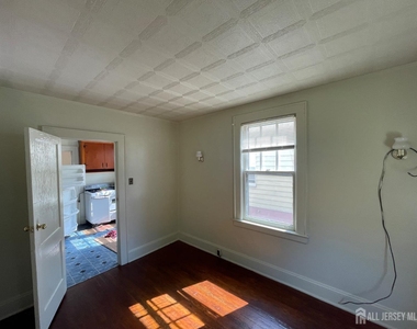 308 S 3rd Avenue S - Photo Thumbnail 12