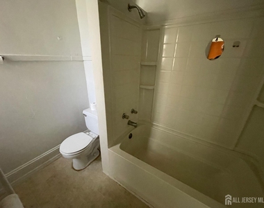 308 S 3rd Avenue S - Photo Thumbnail 10