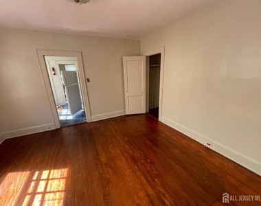 308 S 3rd Avenue S - Photo Thumbnail 19
