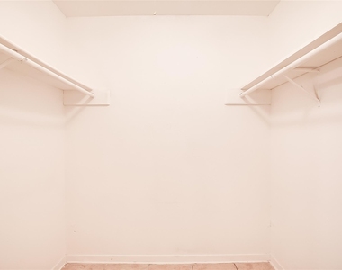 2215 Missionhill Dr - Photo Thumbnail 17