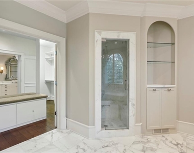 1965 W Wesley Road Nw - Photo Thumbnail 33