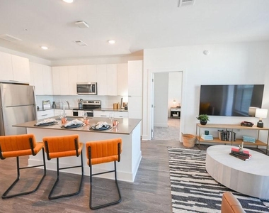 72 Milton Avenue - Photo Thumbnail 1