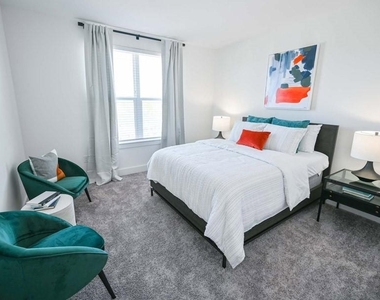 72 Milton Avenue - Photo Thumbnail 6