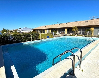 804 Mohawk Parkway - Photo Thumbnail 18