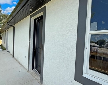 2103 French Street - Photo Thumbnail 10