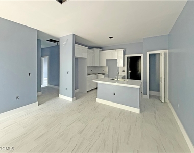 2103 French Street - Photo Thumbnail 2