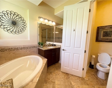 7302 Acorn Way - Photo Thumbnail 21