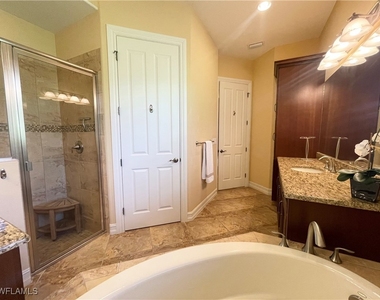 7302 Acorn Way - Photo Thumbnail 23