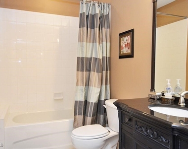 7818 Great Heron Way - Photo Thumbnail 15